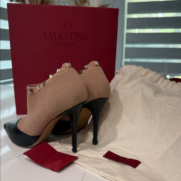 Valentino Garavani Beige Mesh and Black Leather Studded Ankle Boot - Picture 13 of 16